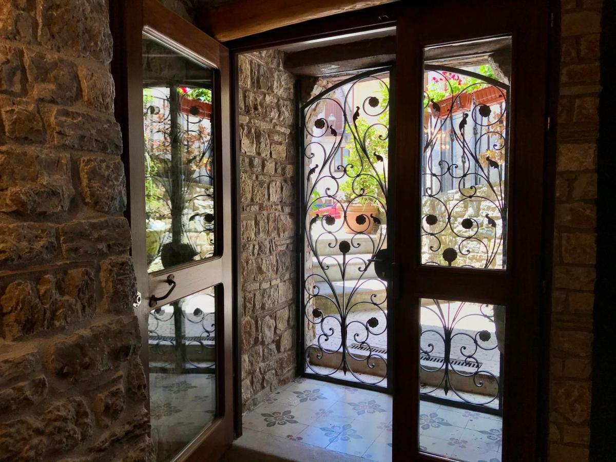 Borgo Manca Suite Sasso di Castalda Eksteriør bilde
