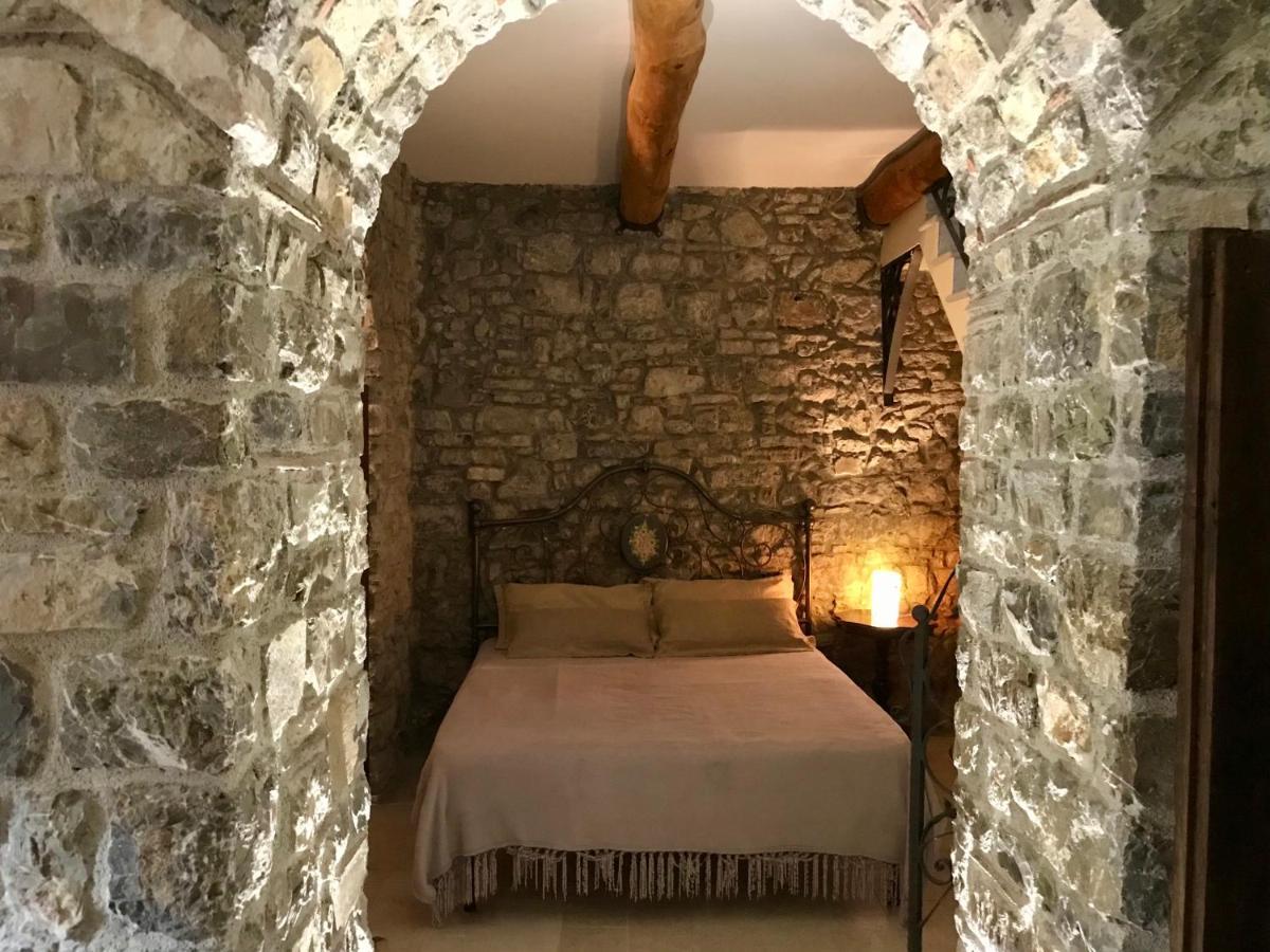 Borgo Manca Suite Sasso di Castalda Eksteriør bilde