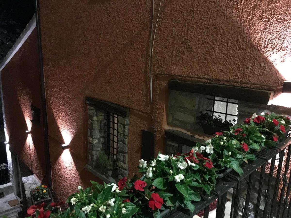 Borgo Manca Suite Sasso di Castalda Eksteriør bilde