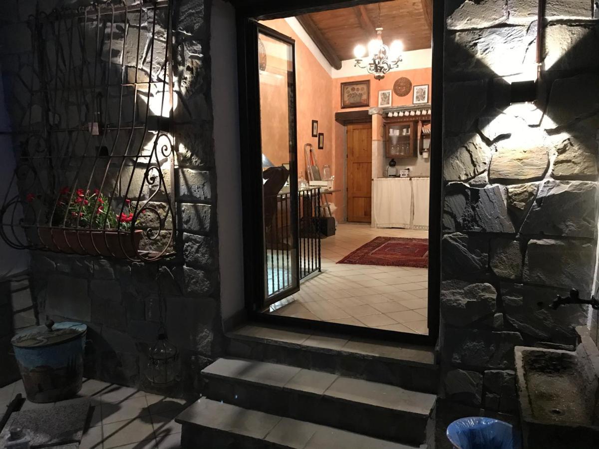 Borgo Manca Suite Sasso di Castalda Eksteriør bilde