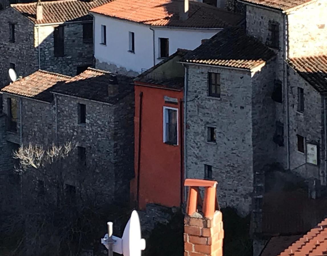 Borgo Manca Suite Sasso di Castalda Eksteriør bilde